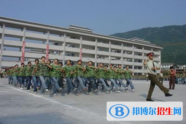 雅安高中未畢業(yè)能讀什么中專(zhuān)學(xué)校