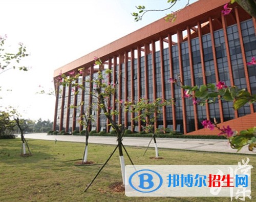 德陽(yáng)高中畢業(yè)上中專學(xué)校好嗎