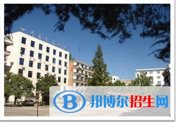 德陽初中畢業(yè)讀什么中專學(xué)校好