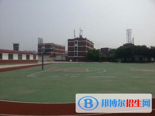 成都天府職業(yè)學(xué)校怎么樣，成都天府職業(yè)學(xué)校是民辦嗎