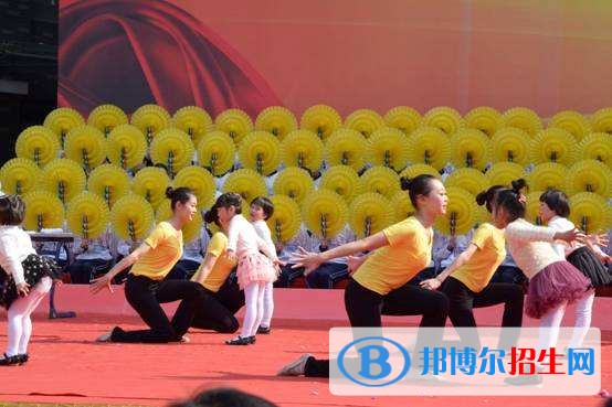 西安適合女生的中專學(xué)校專業(yè)