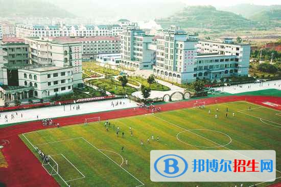 遂寧中專學(xué)校和中專有哪些區(qū)別