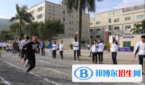 昭通初中畢業(yè)能上中專學(xué)校嗎