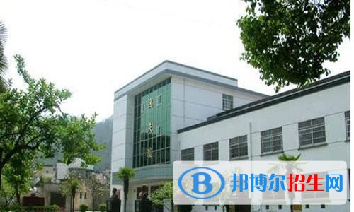 昭通高中畢業(yè)上什么中專學(xué)校好