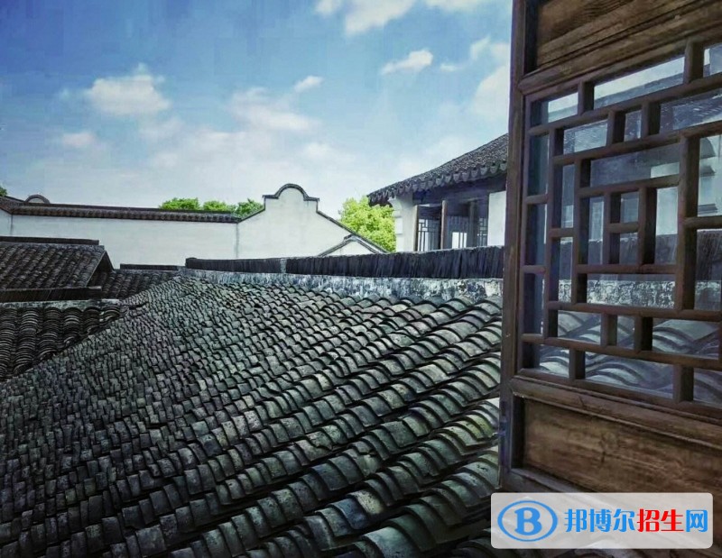 無錫高中畢業(yè)可以讀中專學(xué)校嗎