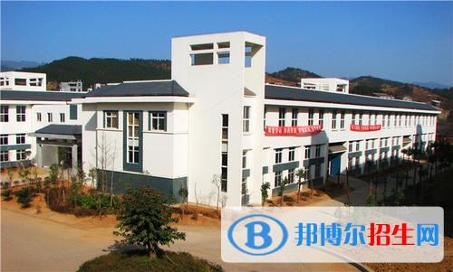 廣元昭化區(qū)職業(yè)高級(jí)中學(xué)2019年報(bào)名條件、招生對(duì)象