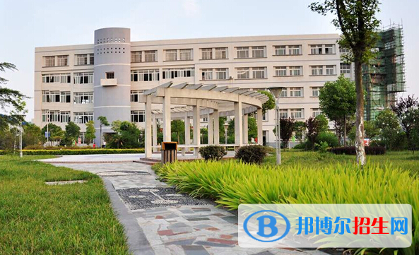 南京機電技術(shù)學校5