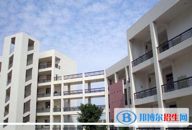 渭南沒(méi)有畢業(yè)證可以讀中專學(xué)校嗎