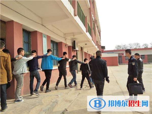 渭南什么叫中專學(xué)校