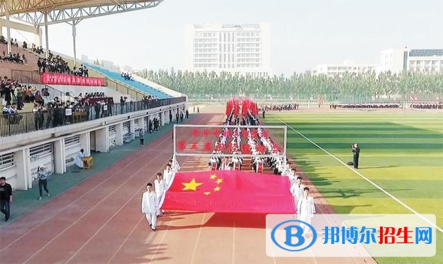 河北初中女生讀什么中專學校好