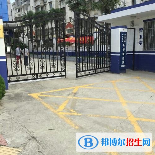 南京旅游營養(yǎng)中等專業(yè)學(xué)校2019年報名條件、招生對象