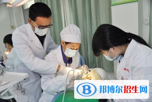 河北沒有畢業(yè)證可以讀中專學(xué)校嗎