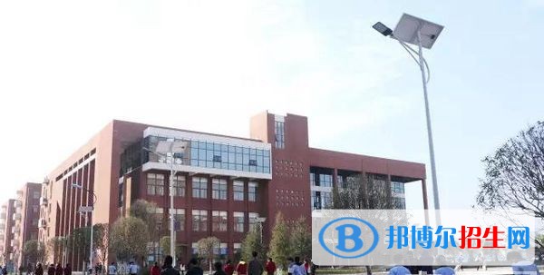 貴州航空工業(yè)技師學(xué)院白云分校2019年報(bào)名條件、招生對(duì)象