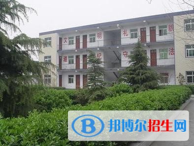 徐州中專學(xué)校畢業(yè)是什么文憑