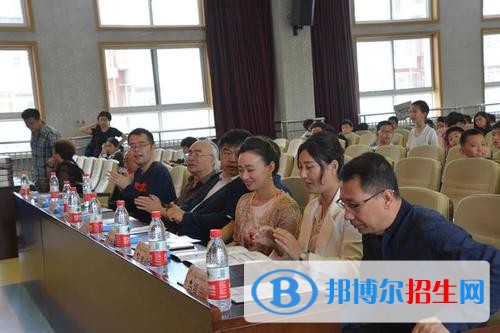 廣西英華國際職業(yè)學(xué)院單招報(bào)名條件