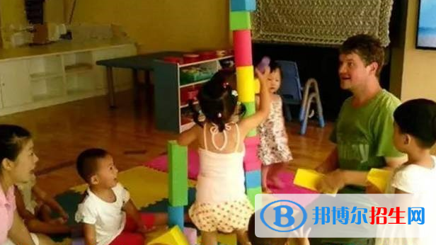四川最好幼師學(xué)校成就最好的未來(lái)