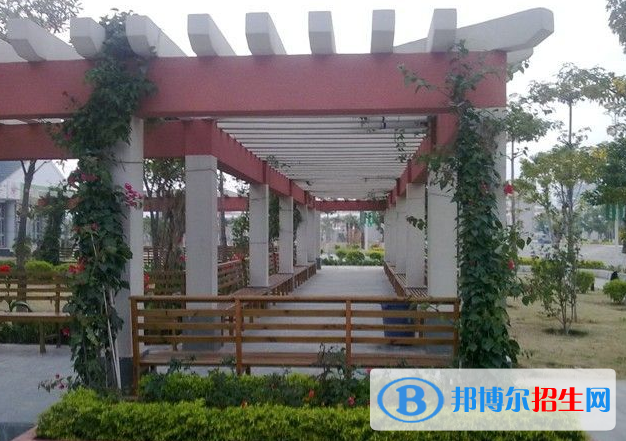 泉州醫(yī)學高等?？茖W校2