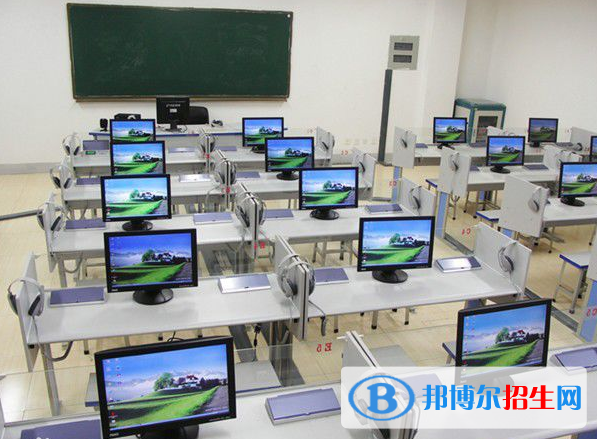 成都樹(shù)人職業(yè)學(xué)校2