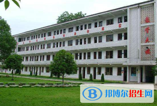 長(zhǎng)沙中專是學(xué)什么的
