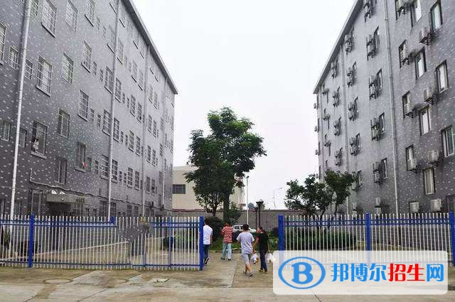 長(zhǎng)沙中專(zhuān)女生學(xué)什么專(zhuān)業(yè)