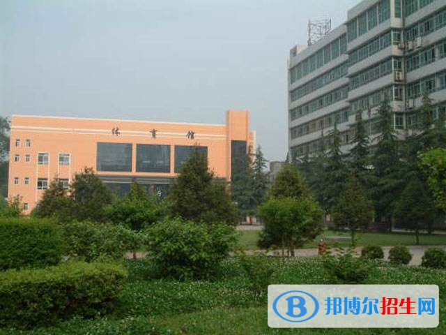 陜西鐵路學(xué)校好點的大專學(xué)校