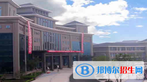 重慶3十2的衛(wèi)校有哪些學校