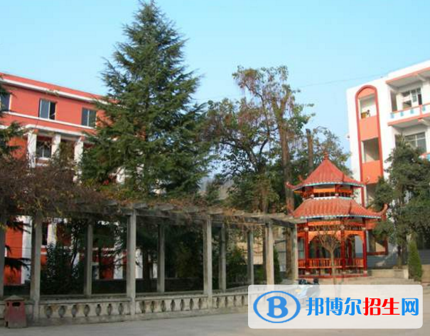 幼師學校什么專業(yè)好