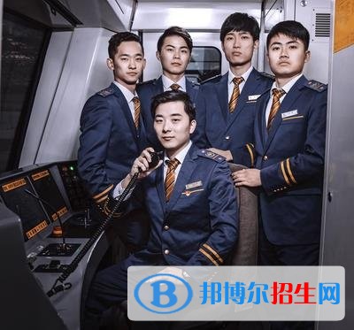 浙江鐵路學(xué)校學(xué)什么專業(yè)