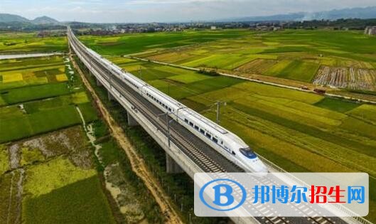 貴州初中生不去鐵路學校怎么辦