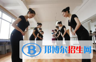 四川女生可以讀鐵路學校嗎