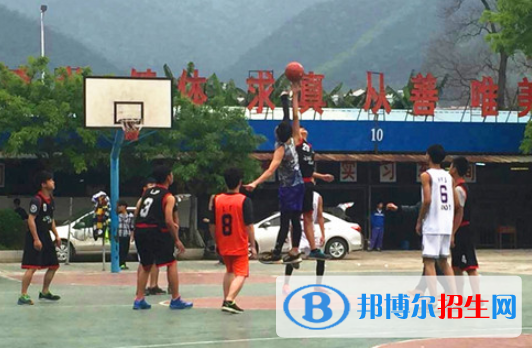 肇慶商務(wù)技工學(xué)校學(xué)校怎么樣、好不好