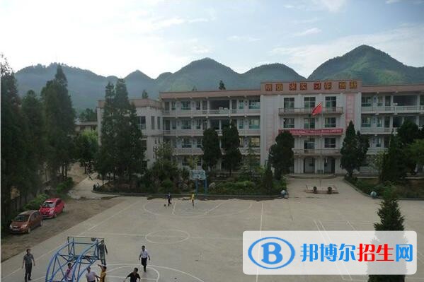 畢節(jié)市職業(yè)技術(shù)高級(jí)中學(xué)怎么樣、好不好