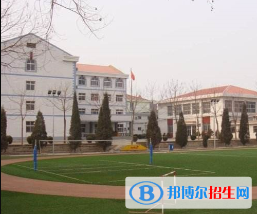重慶潼南縣教師進修學校2020年招生辦聯(lián)系電話