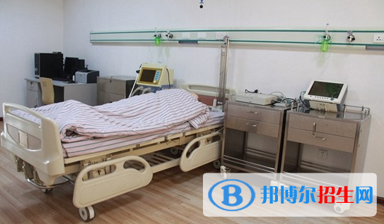 重慶2022年初中生學(xué)衛(wèi)校怎樣