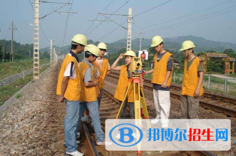 廣西2020年讀鐵路學(xué)校哪個專業(yè)好