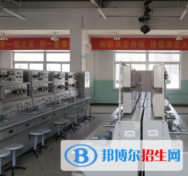 河南2020年讀鐵路學(xué)校有什么專(zhuān)業(yè)