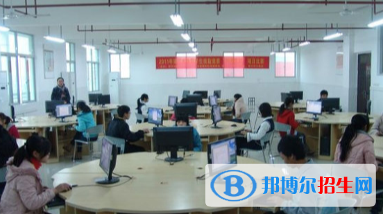 南寧第三職業(yè)技術學校2020年有哪些專業(yè) 