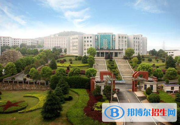 湖南2020年初中生報(bào)什么鐵路學(xué)校