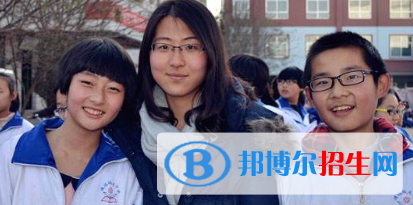 甘肅經(jīng)濟貿(mào)易學校2020年報名條件、招生要求、招生對象