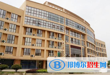 江西泛美藝術(shù)中等專業(yè)學(xué)校怎么樣、好不好
