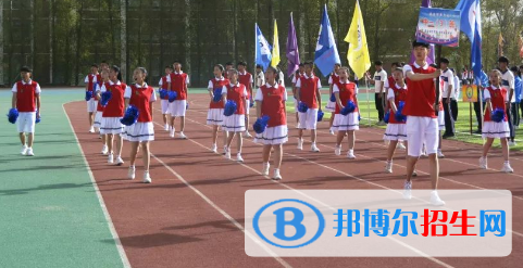 肅南縣職教中心2020年學(xué)費(fèi)、收費(fèi)多少