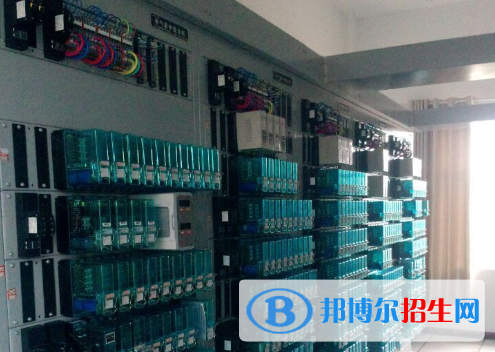 江西2020年男生上鐵路學校學什么專業(yè)好