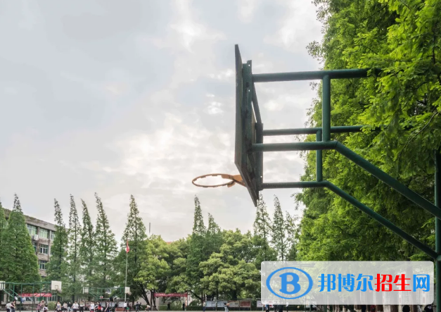 湖南2020年鐵路學(xué)校有哪些專業(yè)適合男生
