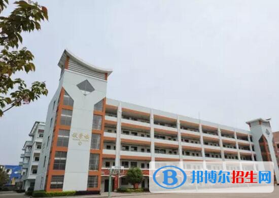 義烏城鎮(zhèn)職業(yè)技術(shù)學(xué)校2020年報(bào)名條件、招生要求、招生對(duì)象