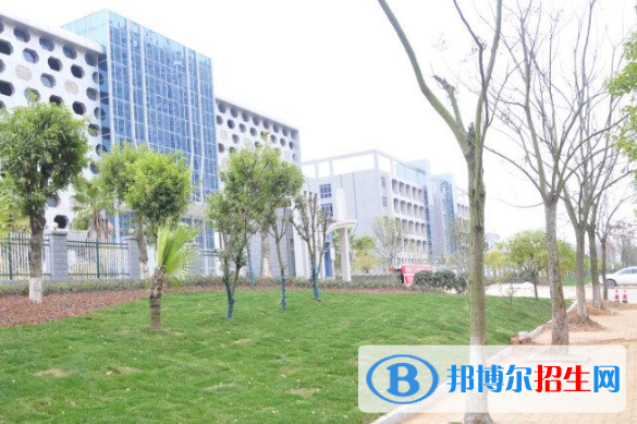 江西2020年女生上什么鐵路學校比較好
