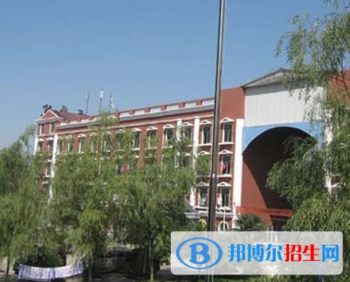 漯河衛(wèi)生中等專(zhuān)業(yè)學(xué)校2021年招生辦聯(lián)系電話