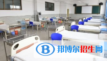 慶陽(yáng)衛(wèi)生學(xué)校2020年招生辦聯(lián)系電話