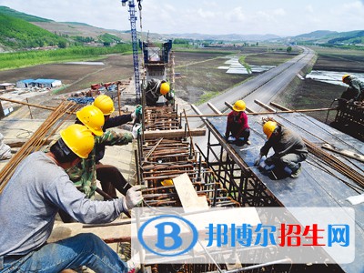 西安2020年鐵路學(xué)校哪個(gè)專業(yè)最好