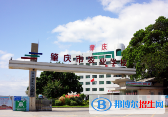 廣東2020年適合男生的汽修學校專業(yè)