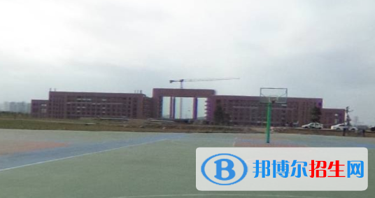 來賓航空職業(yè)技術(shù)學(xué)校2020年報名條件、招生要求、招生對象 